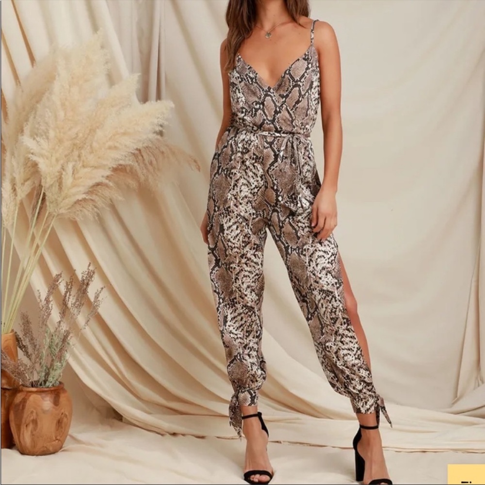 Lulus snake skin jumpsuit size small! Worn once!